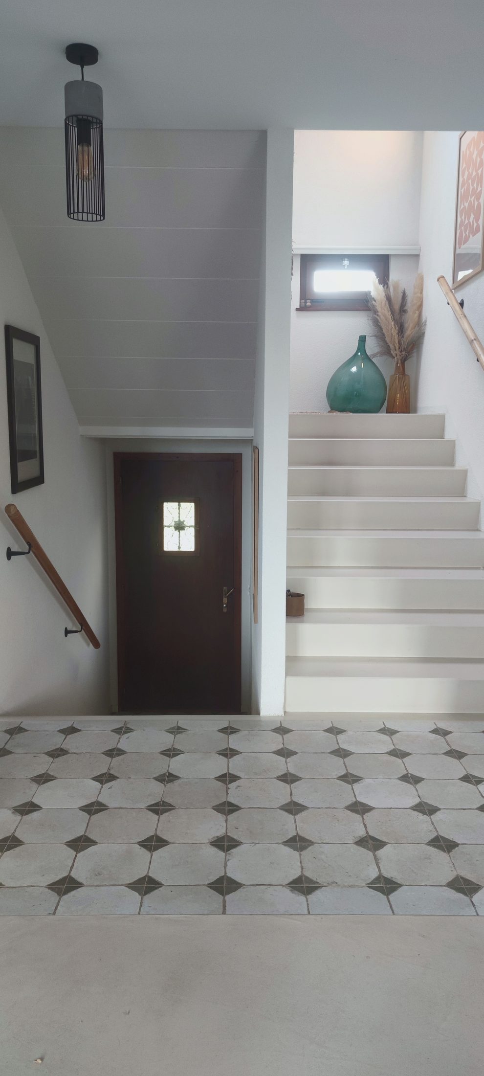 Entrée et escalier